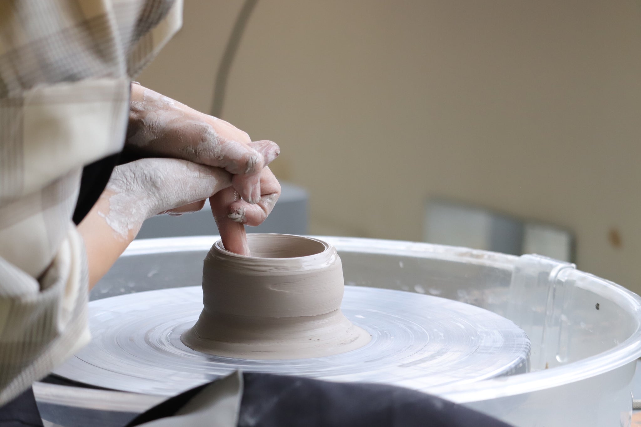 拉坯/手捏+上釉工作坊 Throwing/Hand-building and Glazing Workshop I 童窯 TY ...